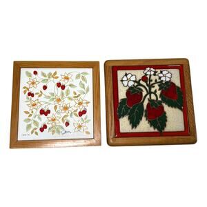 Ceramic Tile Wood Trivet Painted Wall Decor Strawberries Vintage Country Kitchen